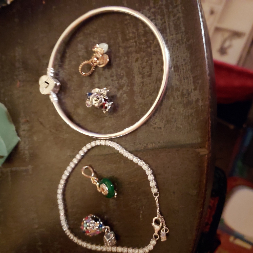 Pandora Silver and Green Infinity Bracelet